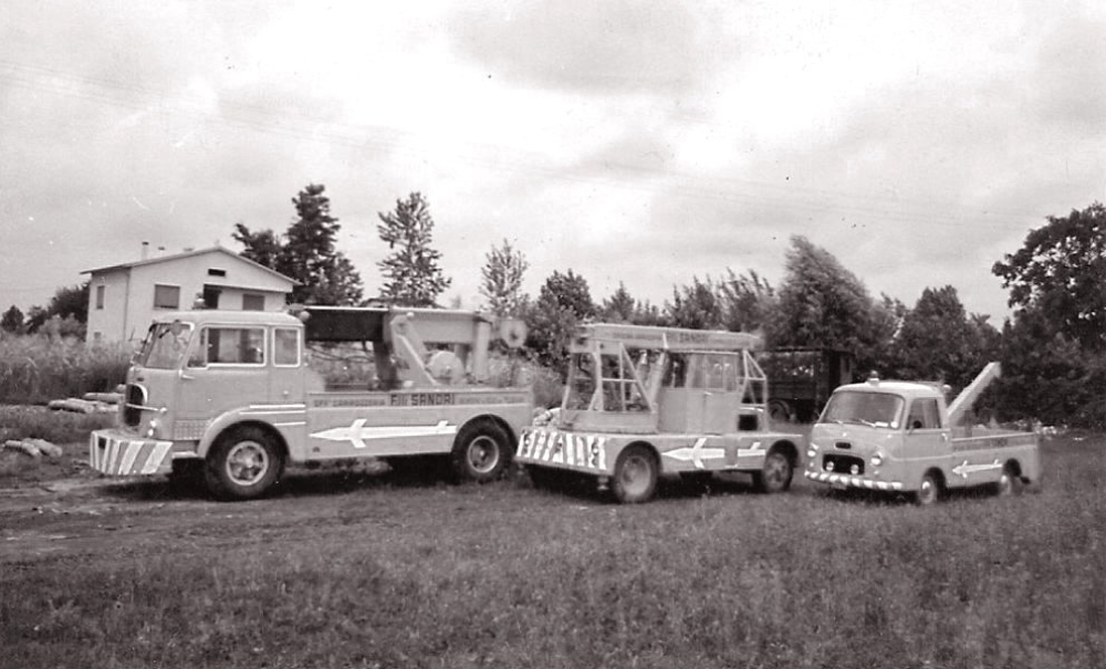 1954